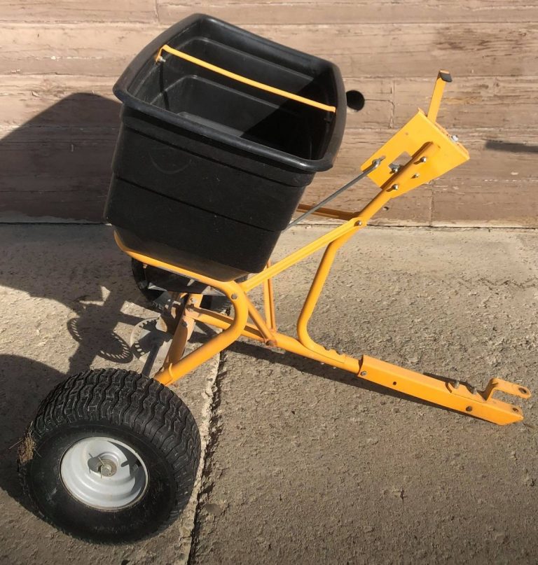 Large Craftsman TowHitch Fertilizer/Seed Spreader North 93 Rentals