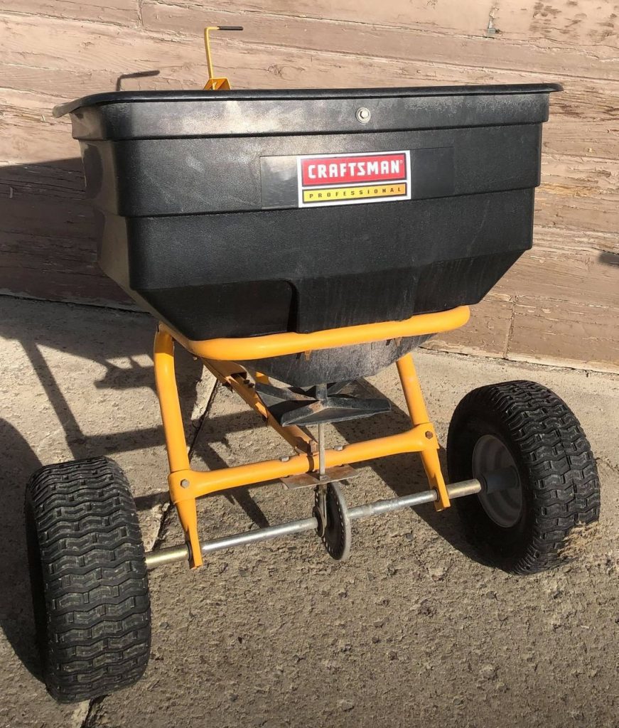 Large Craftsman TowHitch Fertilizer/Seed Spreader North 93 Rentals