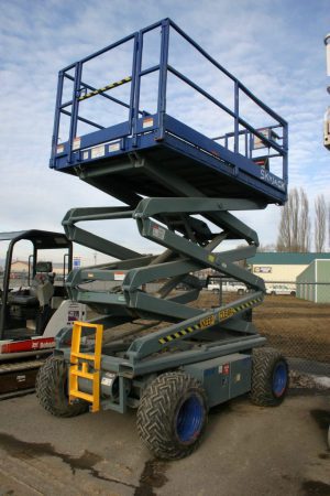 Skyjack 4WD Scissor Lift