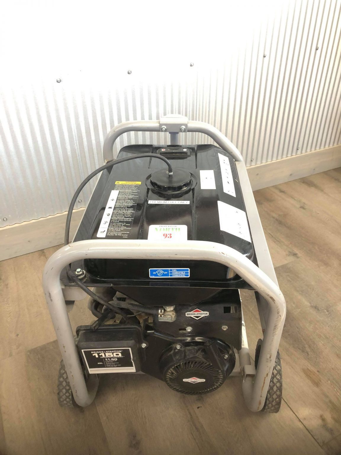 Briggs & Stratton 3500 Watt Generator North 93 Rentals