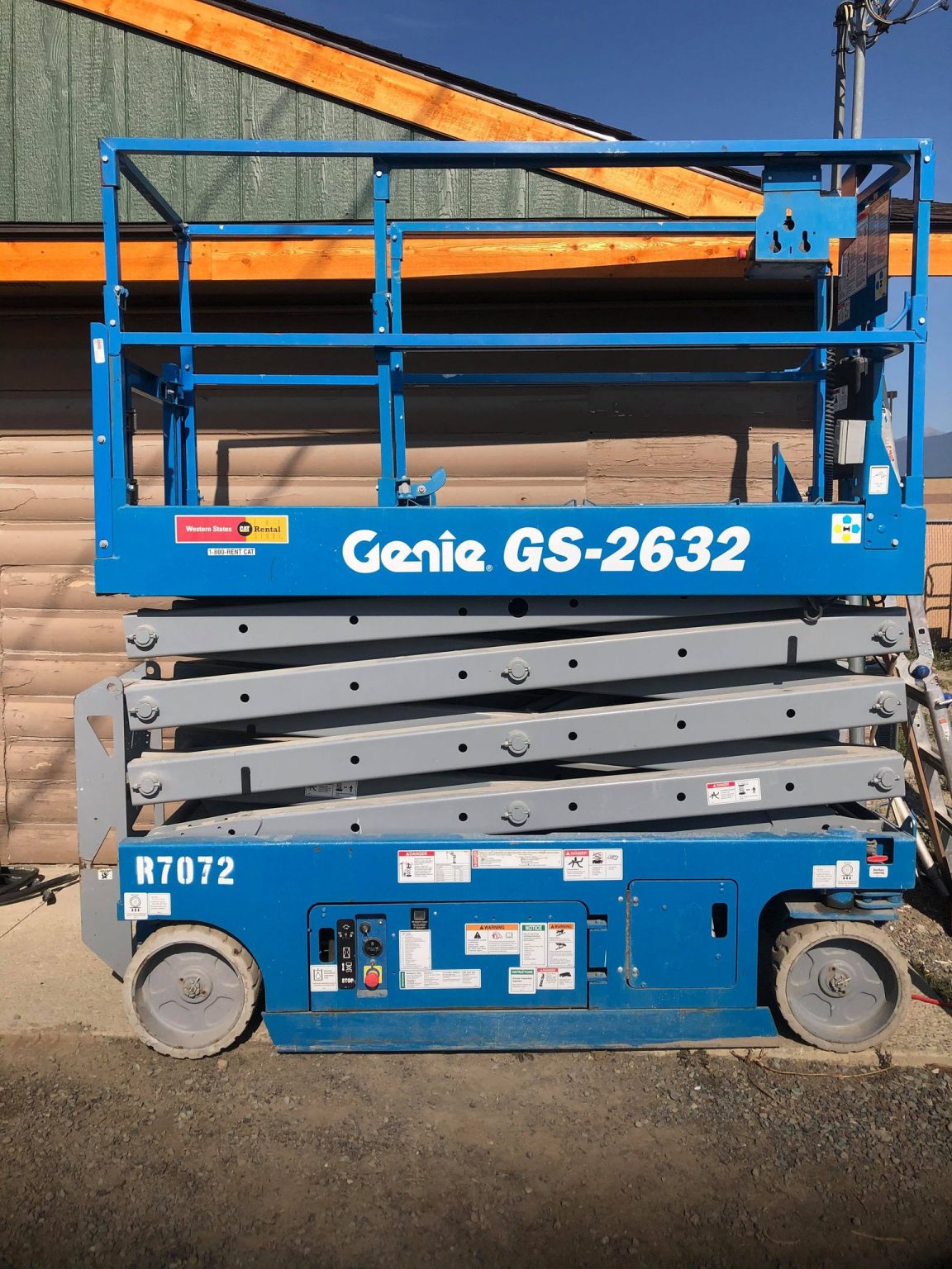 Refurbished GENIE 2632 Electric Scissor Lift - 26ft Platform Height - Warranty - Dealer (JLG/Skyjack)