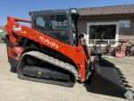SVL 75-3 COMPACT LOADER